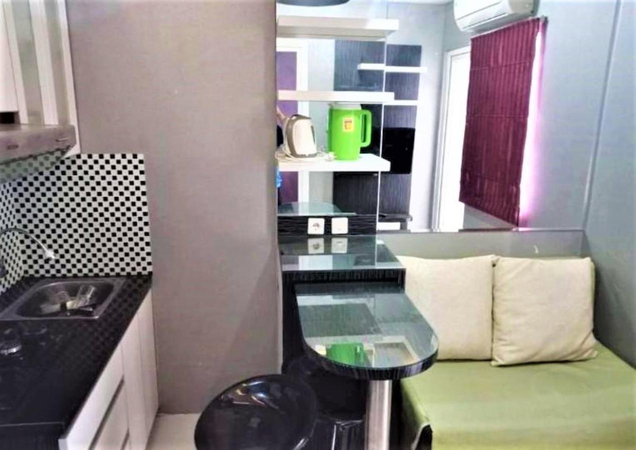 Green Pramuka Apartement By Vici Yakarta Exterior foto